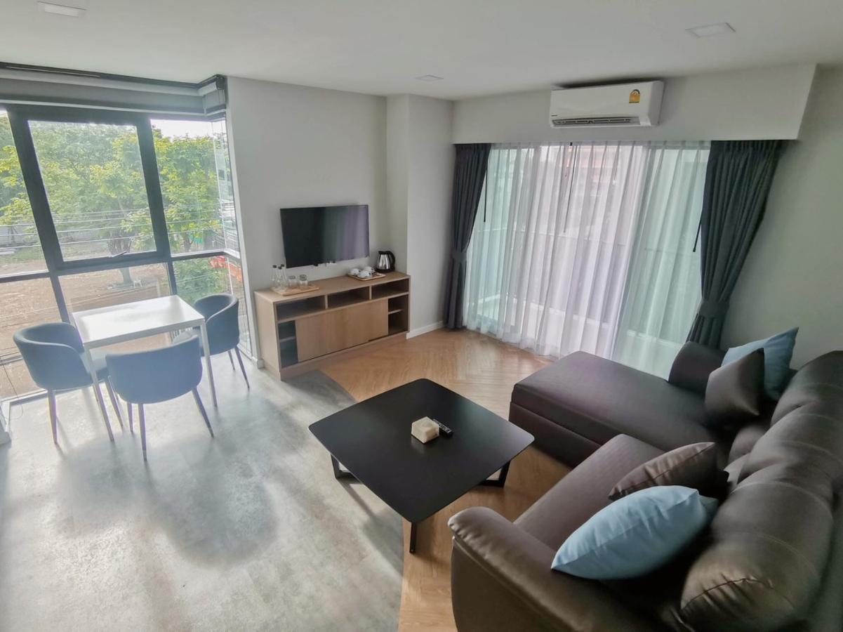 Rico Hotel Ratchadapisek 32 بانكوك المظهر الخارجي الصورة